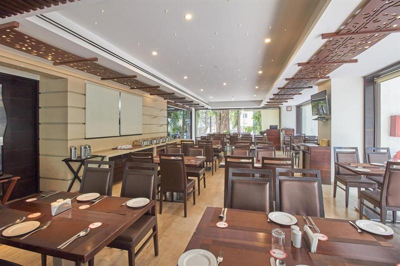 Tarawade Clarks Inn Pune Esterno foto