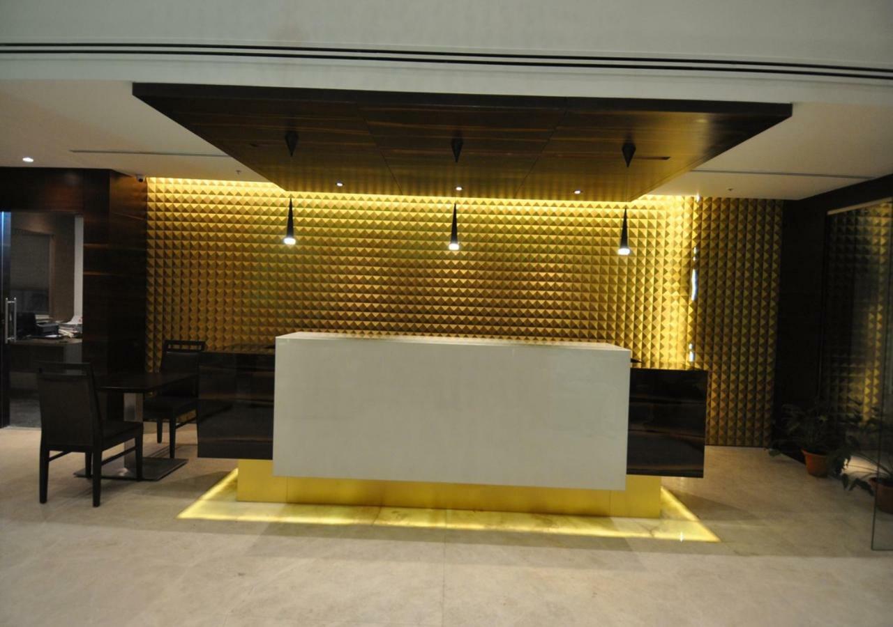Tarawade Clarks Inn Pune Esterno foto